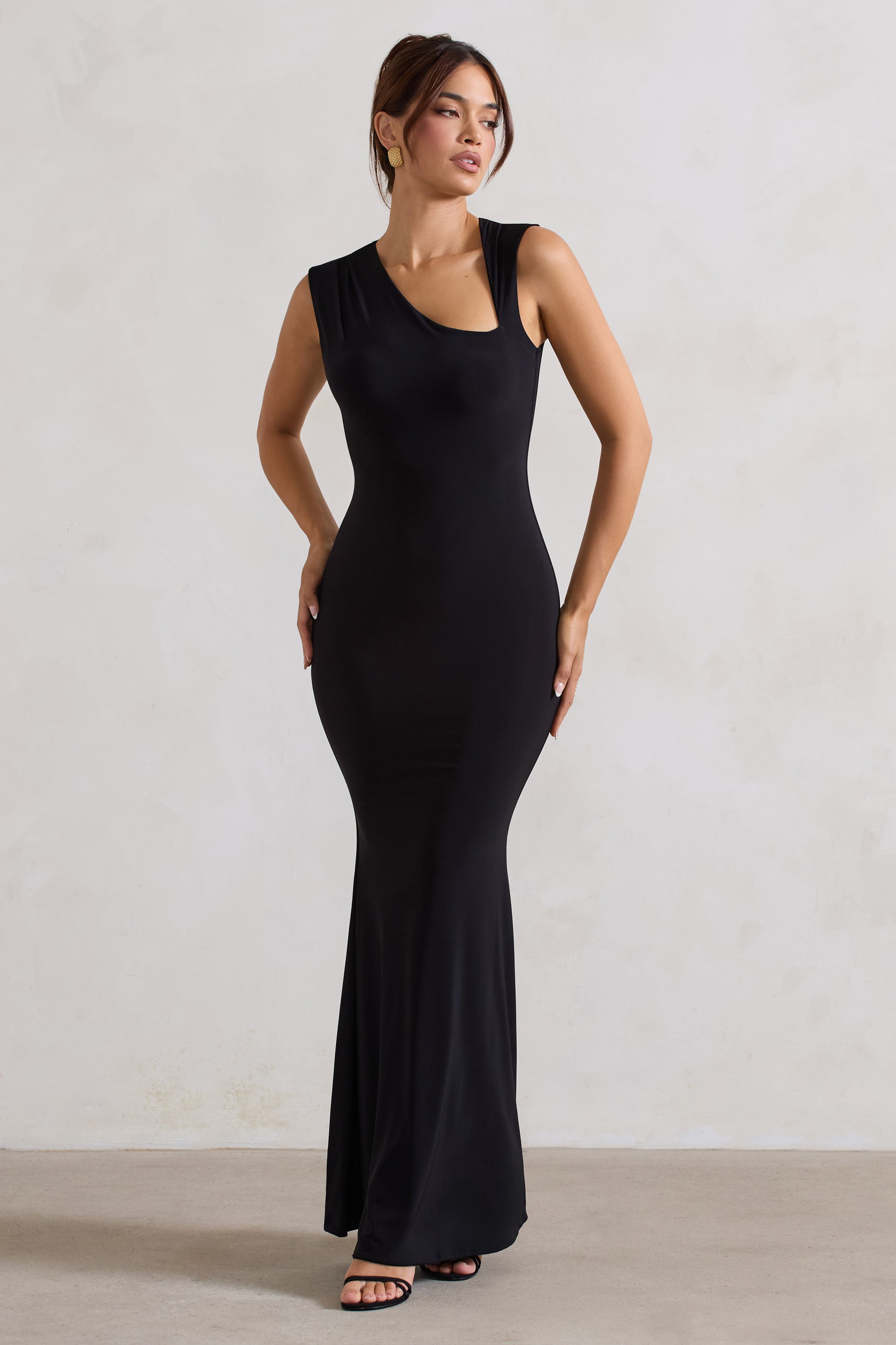 Behind The Scenes | Black Sleeveless Cut-Out Maxi Dress