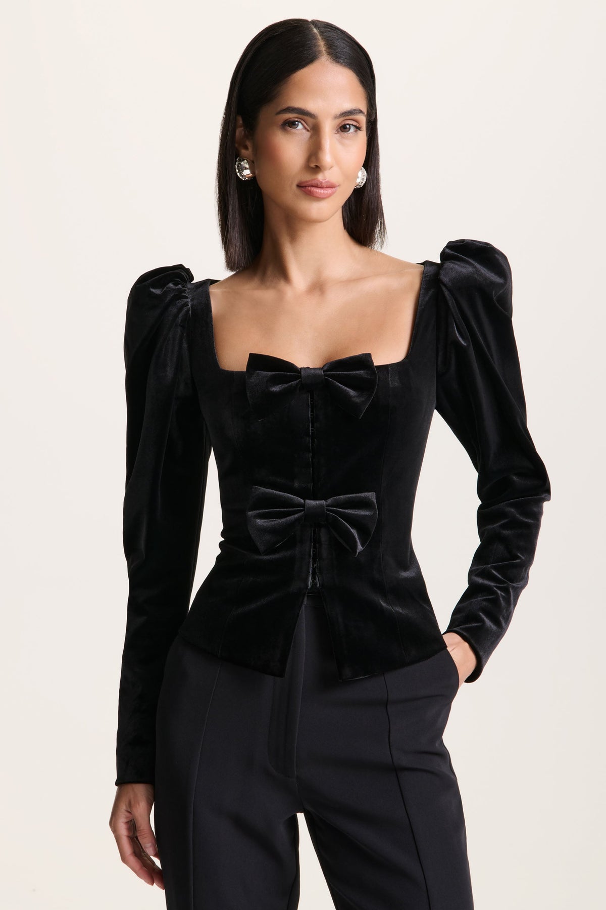 Suzu | Black Velvet Puff-Sleeve Top With Bows